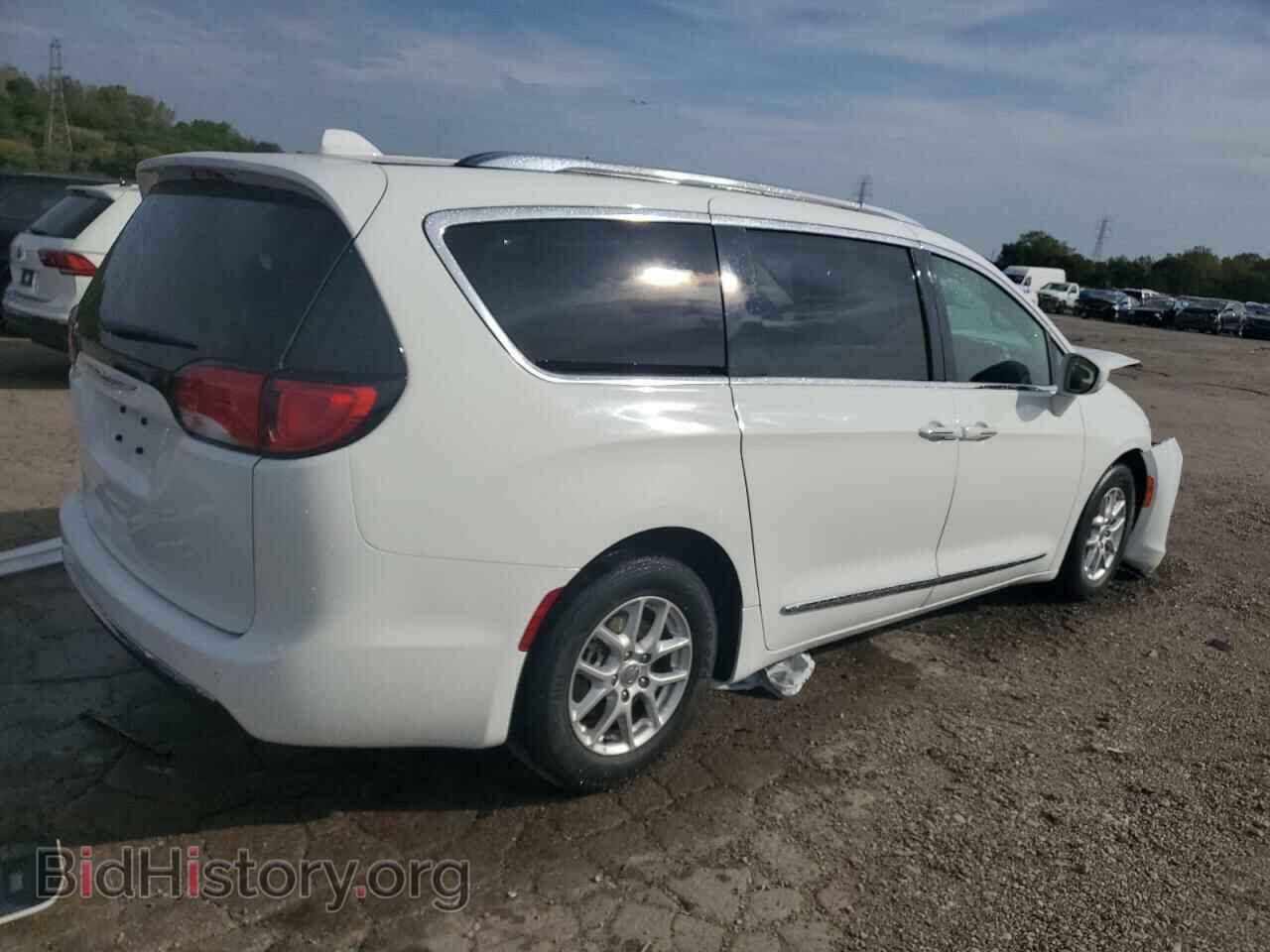 2020 CHRYSLER PACIFICA - VIN: 2C4RC1BG1LR275272 - Фото 3