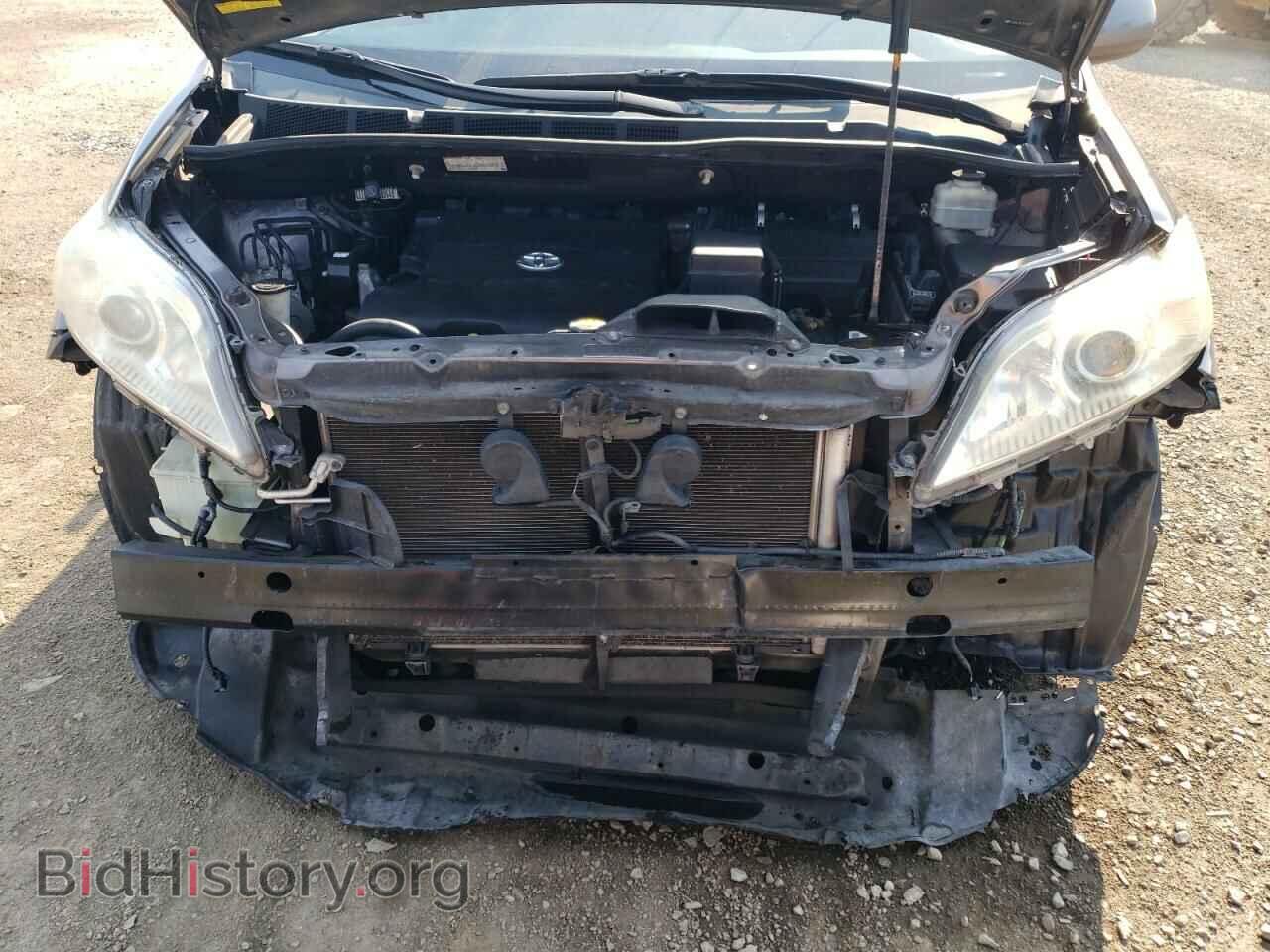 2011 TOYOTA All Models - VIN: 5TDYK3DC1BS001564 - Фото 12