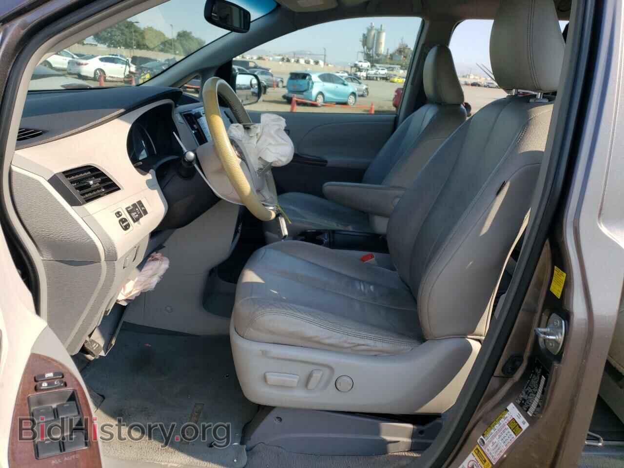 2011 TOYOTA All Models - VIN: 5TDYK3DC1BS001564 - Фото 7