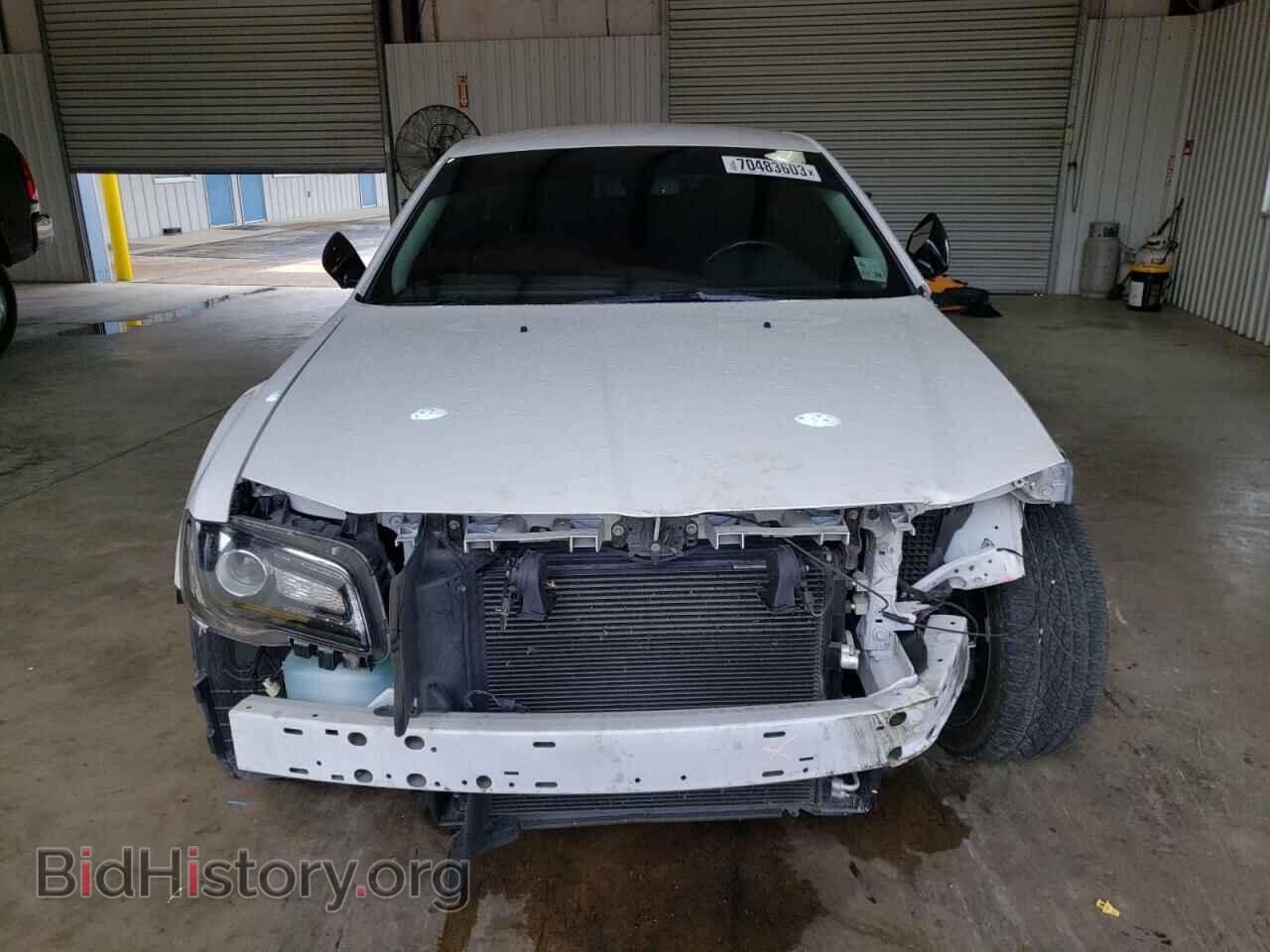 2019 CHRYSLER 300 - VIN: 2C3CCAAG2KH589884 - Фото 5