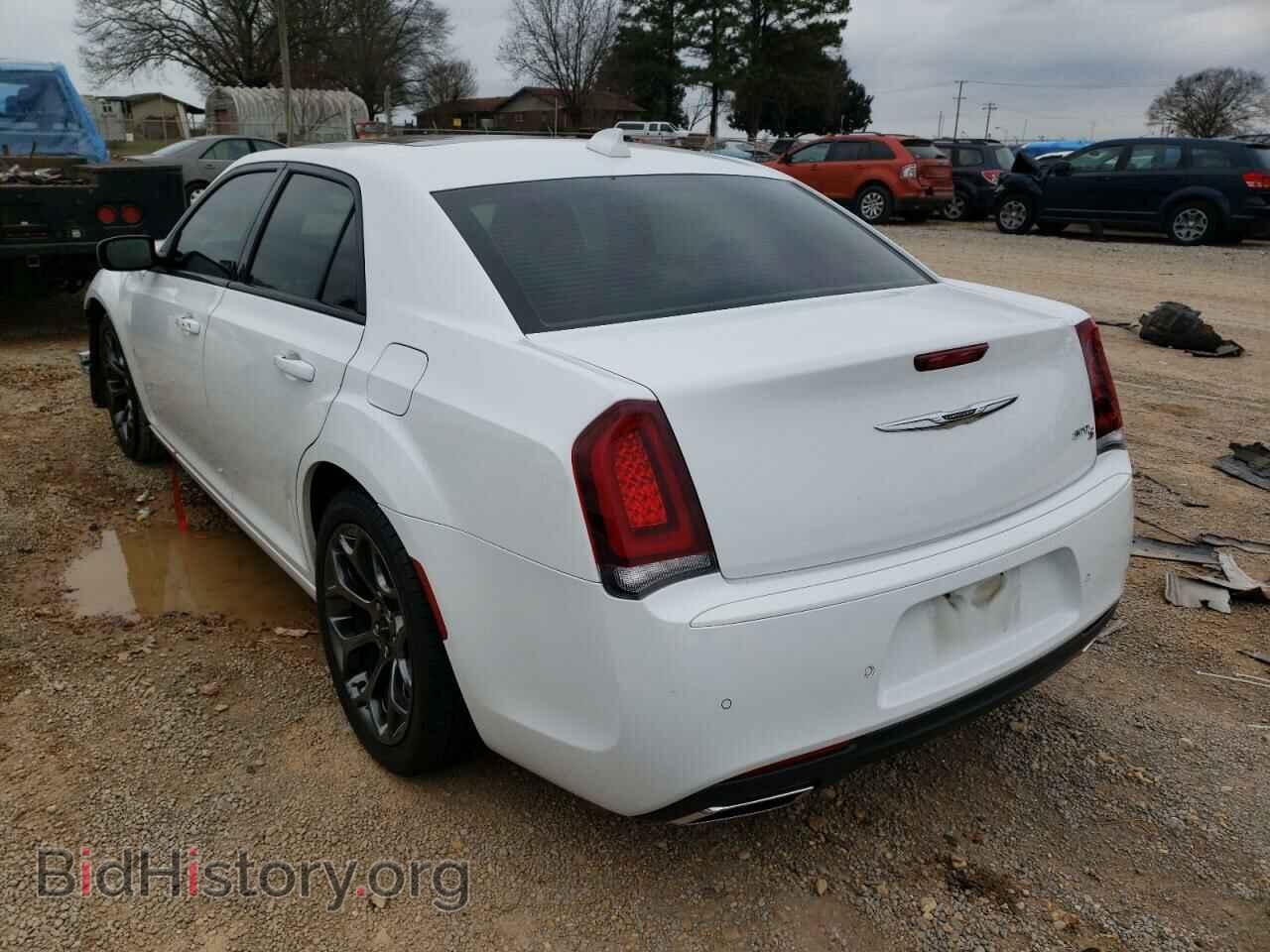 2018 CHRYSLER 300 - VIN: 2C3CCABG5JH250002 - Фото 3