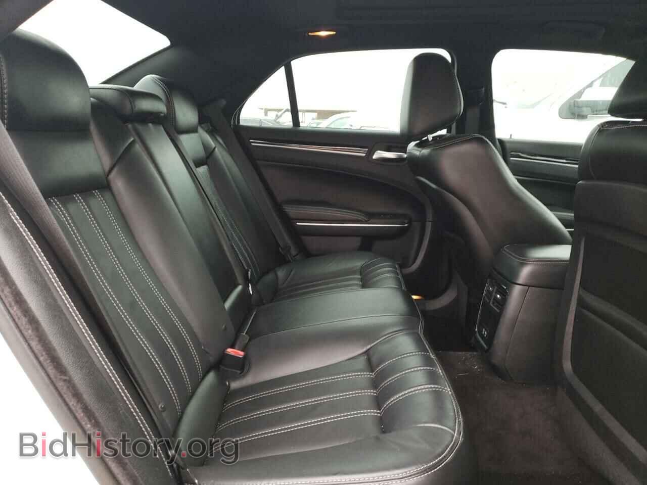 2018 CHRYSLER 300 - VIN: 2C3CCABG5JH250002 - Фото 6