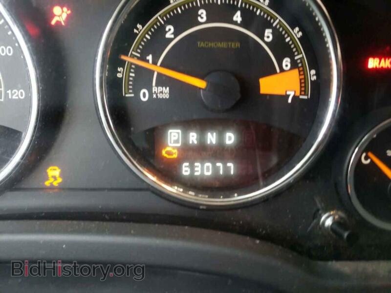 2014 Jeep COMPASS (VIN 1C4NJDEB4ED898106) — photo 8 of 10