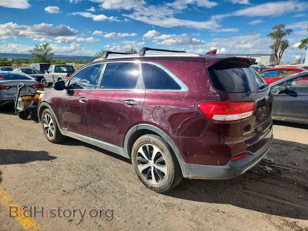 2018 KIA SORENTO - VIN: 5XYPHDA51JG366330 - Photo 2
