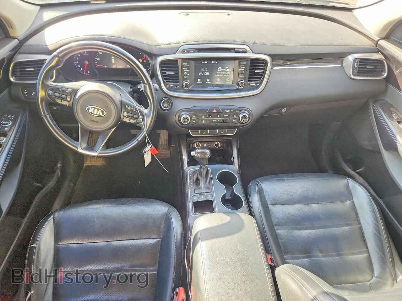 2018 KIA SORENTO - VIN: 5XYPHDA51JG366330 - Photo 8