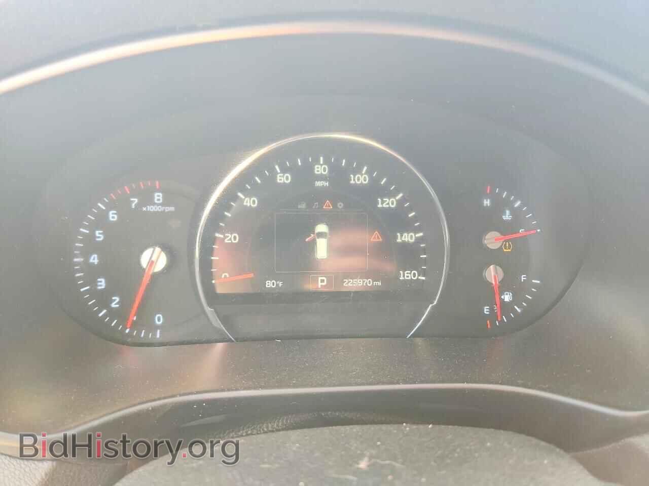 2018 KIA SORENTO - VIN: 5XYPHDA51JG366330 - Photo 9
