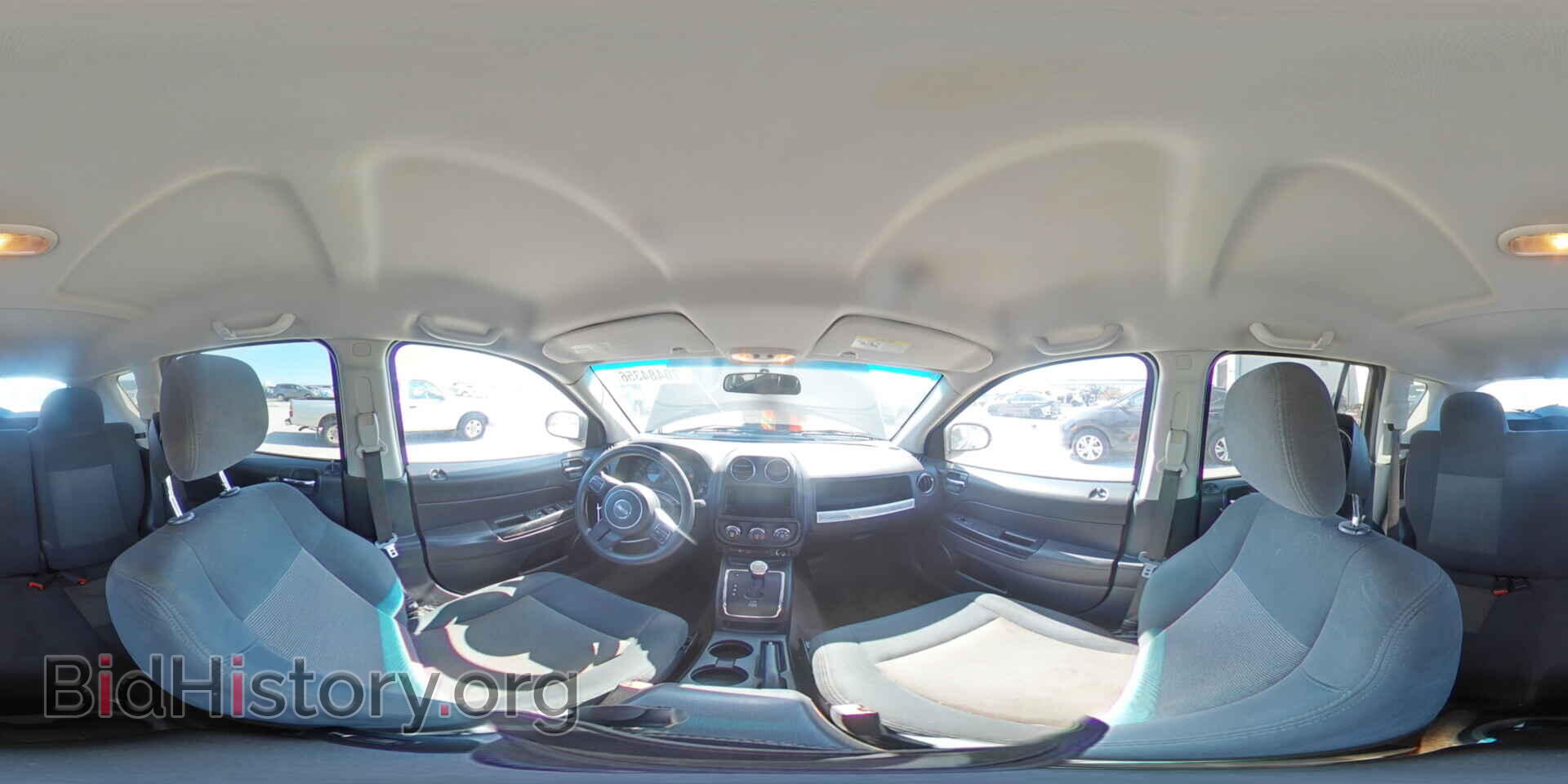 2014 JEEP COMPASS - VIN: 1C4NJCBAXED908692 - Photo 15