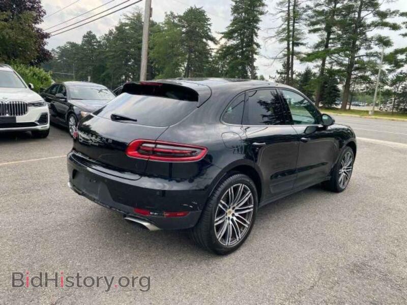 2017 Porsche MACAN (VIN WP1AA2A58HLB05692) — фото 3 из 10