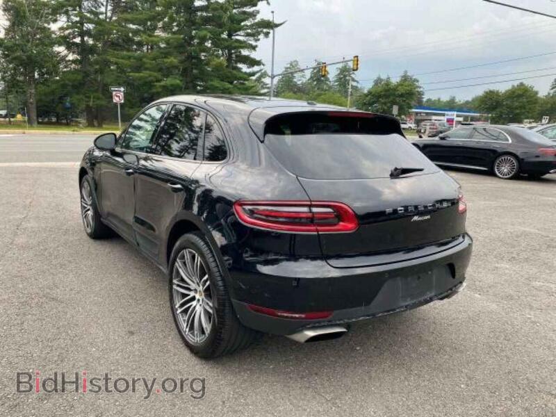 2017 Porsche MACAN (VIN WP1AA2A58HLB05692) — фото 4 из 10