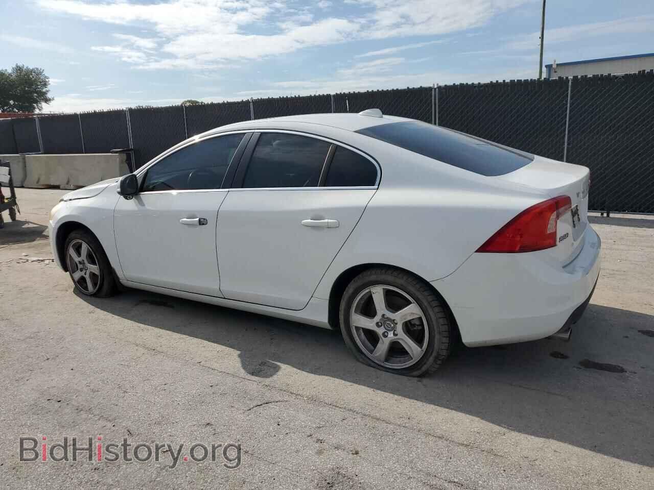 2012 VOLVO S60 - VIN: YV1622FS6C2115875 - Фото 2