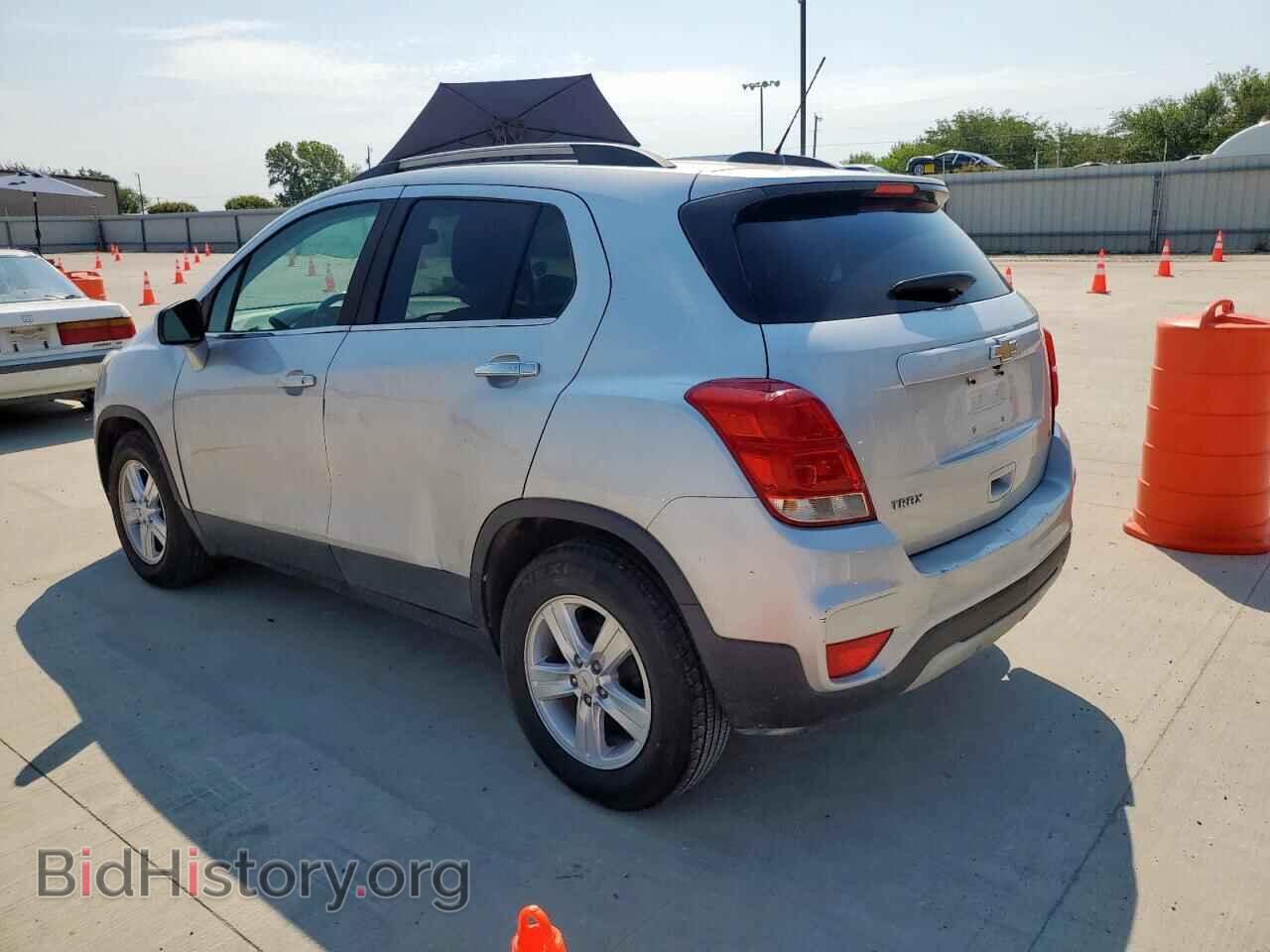 2017 CHEVROLET TRAX - VIN: KL7CJLSB0JB647768 - Фото 2