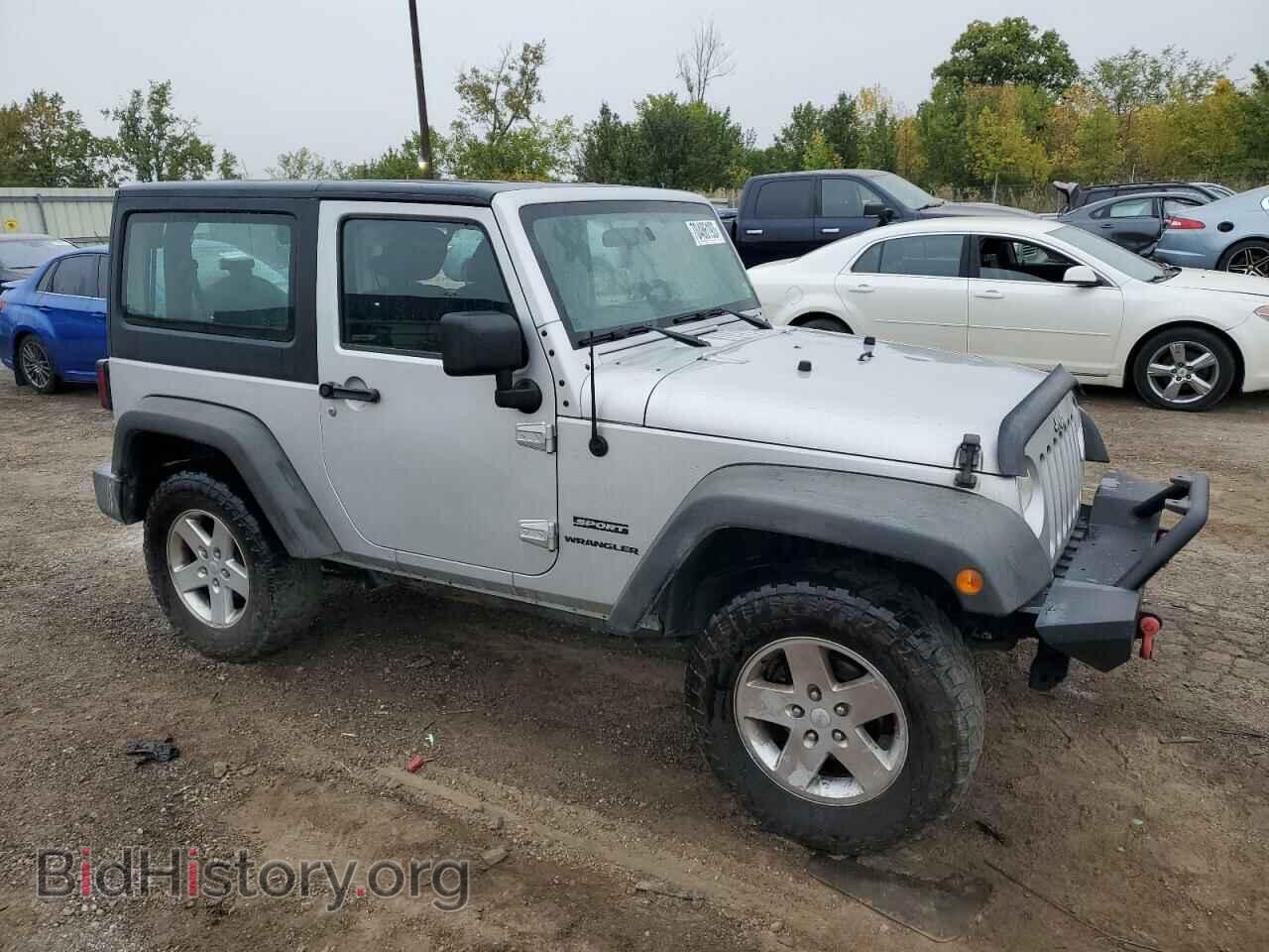 2011 JEEP WRANGLER - VIN: 1J4AA2D12BL634728 - Фото 4