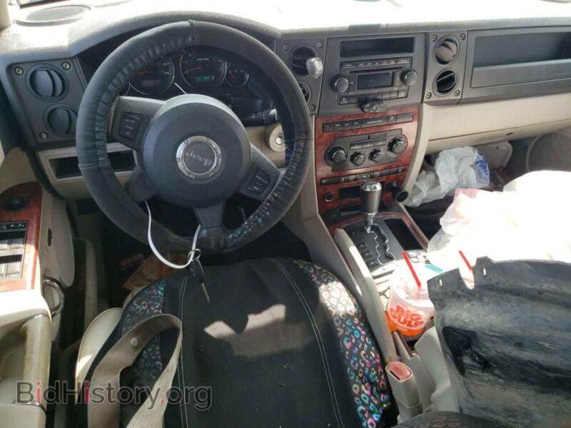 2006 Jeep COMMANDER (VIN 1J8HG58N96C253149) — photo 8 of 13