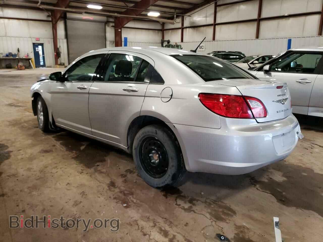 2010 CHRYSLER SEBRING - VIN: 1C3CC4FB7AN161149 - Фото 2