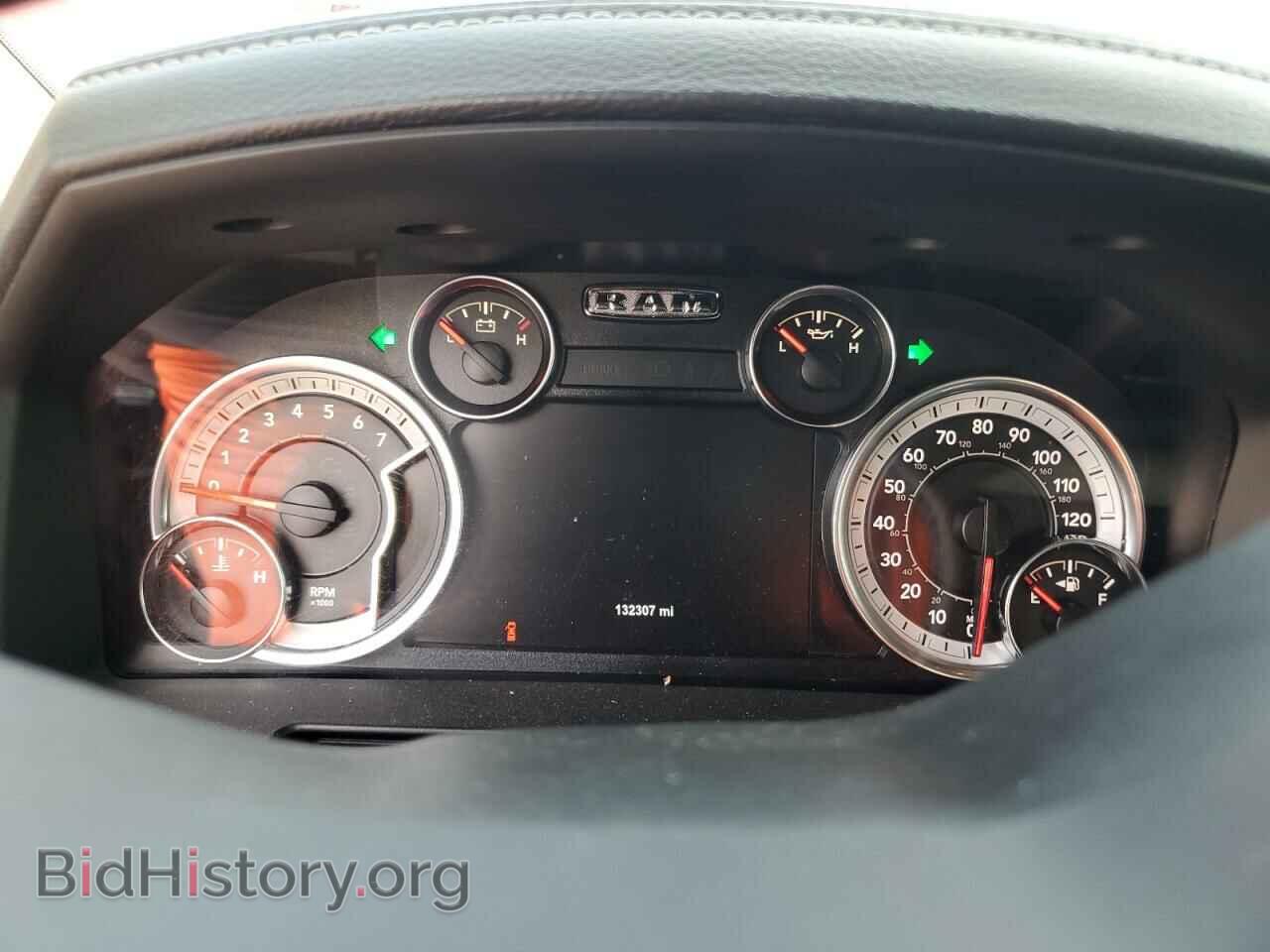 2018 RAM 1500 - VIN: 1C6RR7MT1JS136256 - Фото 9