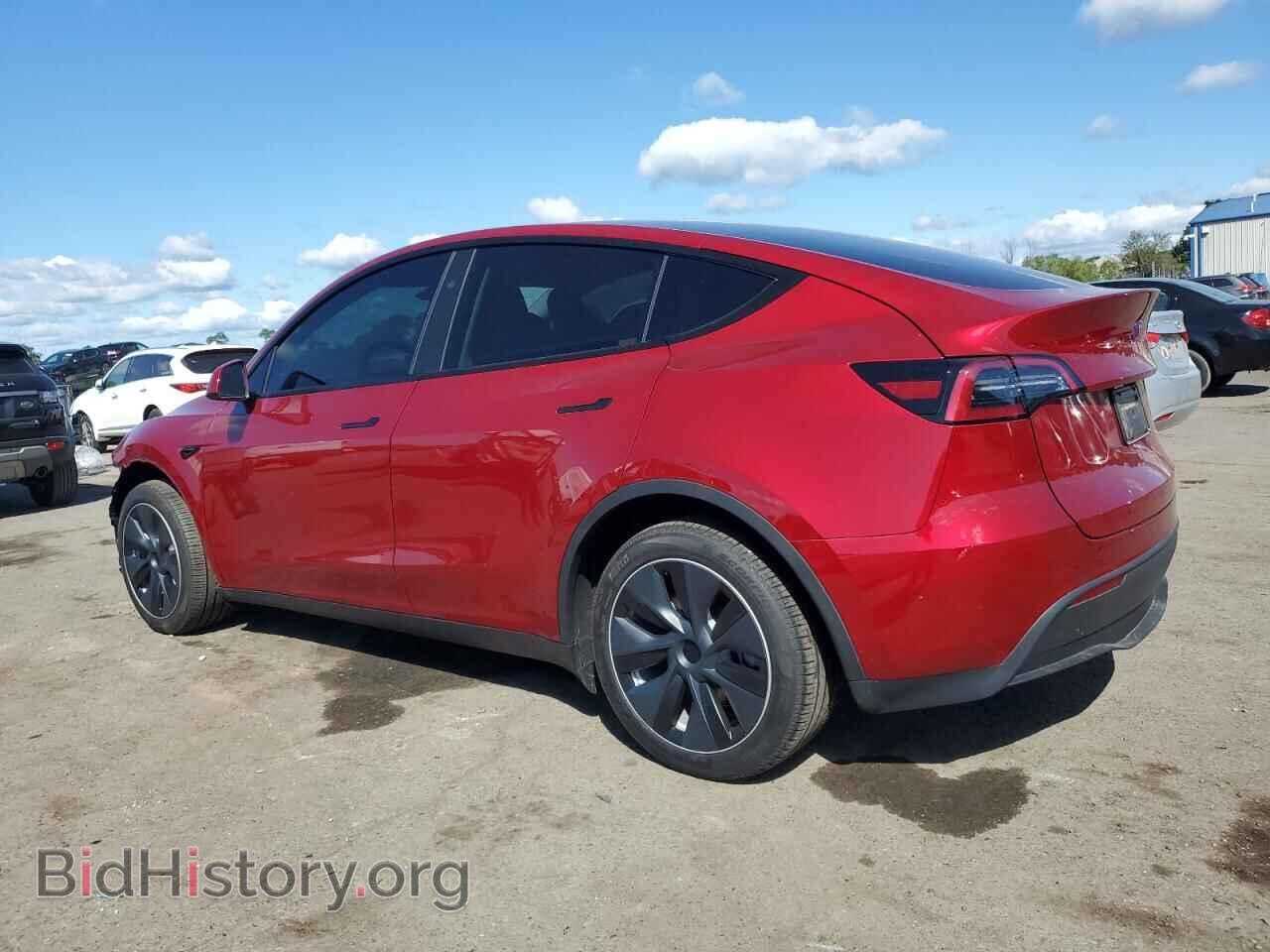 2024 TESLA MODEL Y - VIN: 7SAYGDEEXRA280762 - Фото 2