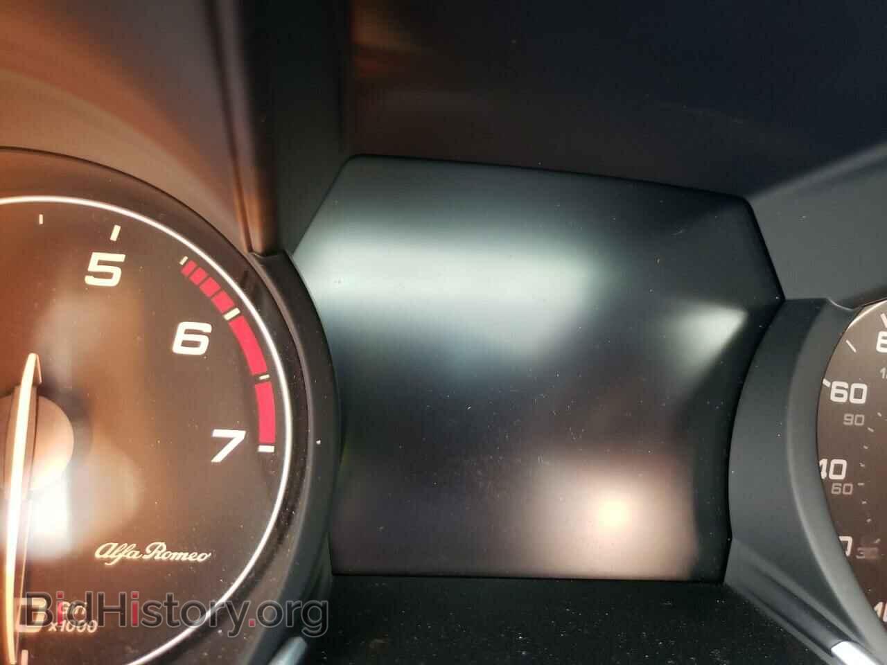 2018 ALFA ROMEO GIULIA - VIN: ZARFAECN6J7570630 - Фото 8