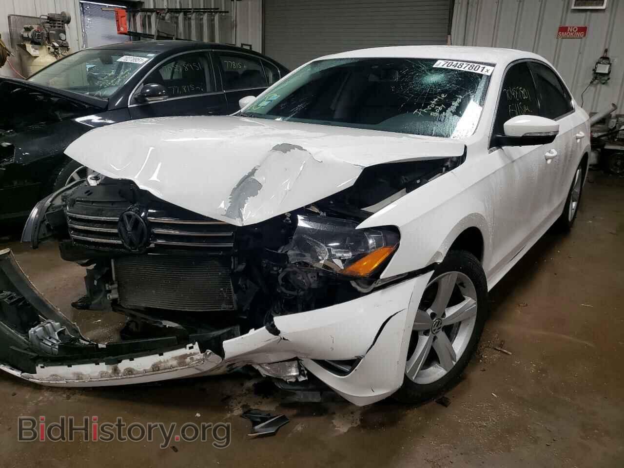 2015 VOLKSWAGEN PASSAT - VIN: 1VWAT7A31FC093418 - Фото 2