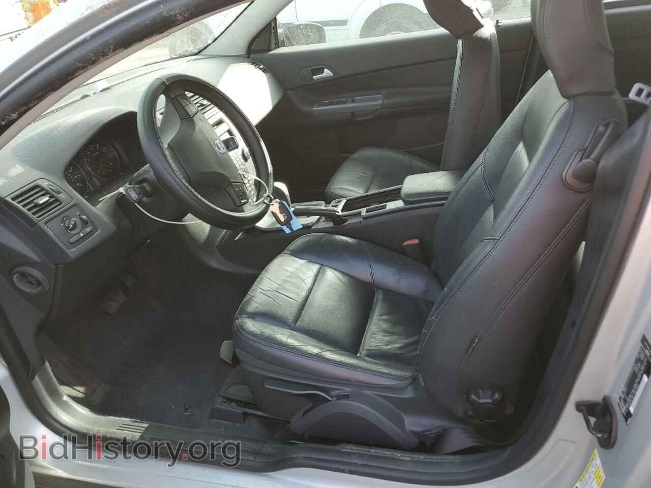 2011 VOLVO C30 - VIN: YV1672MKXB2221152 - Фото 7