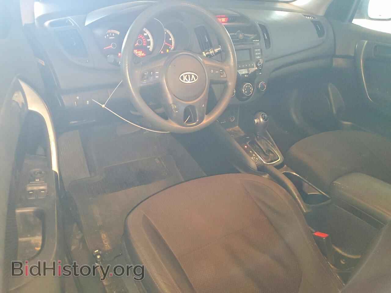 2012 KIA FORTE - VIN: KNAFU6A24C5604656 - Photo 8