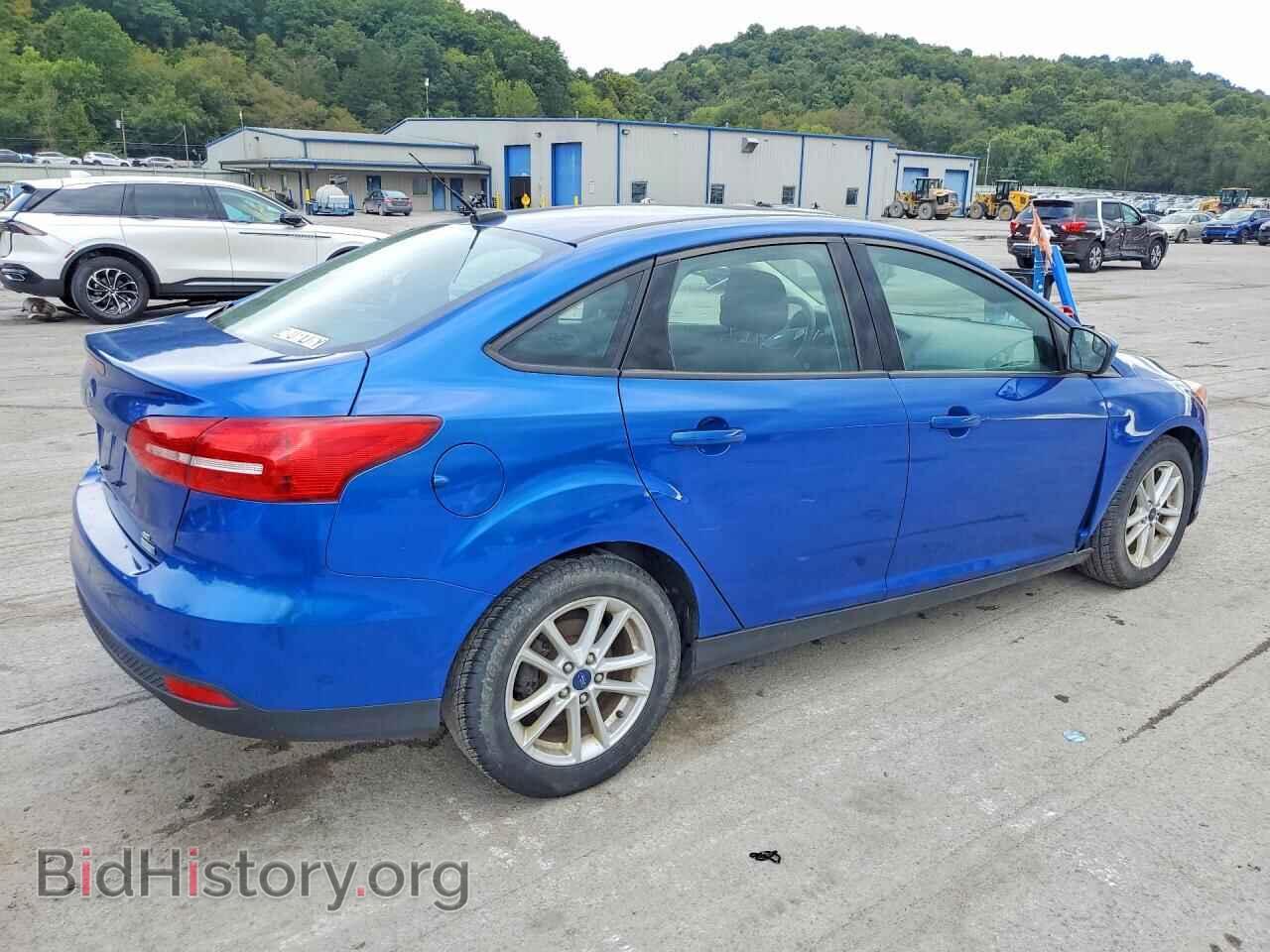 2018 FORD FOCUS - VIN: 1FADP3FE0JL215675 - Фото 3