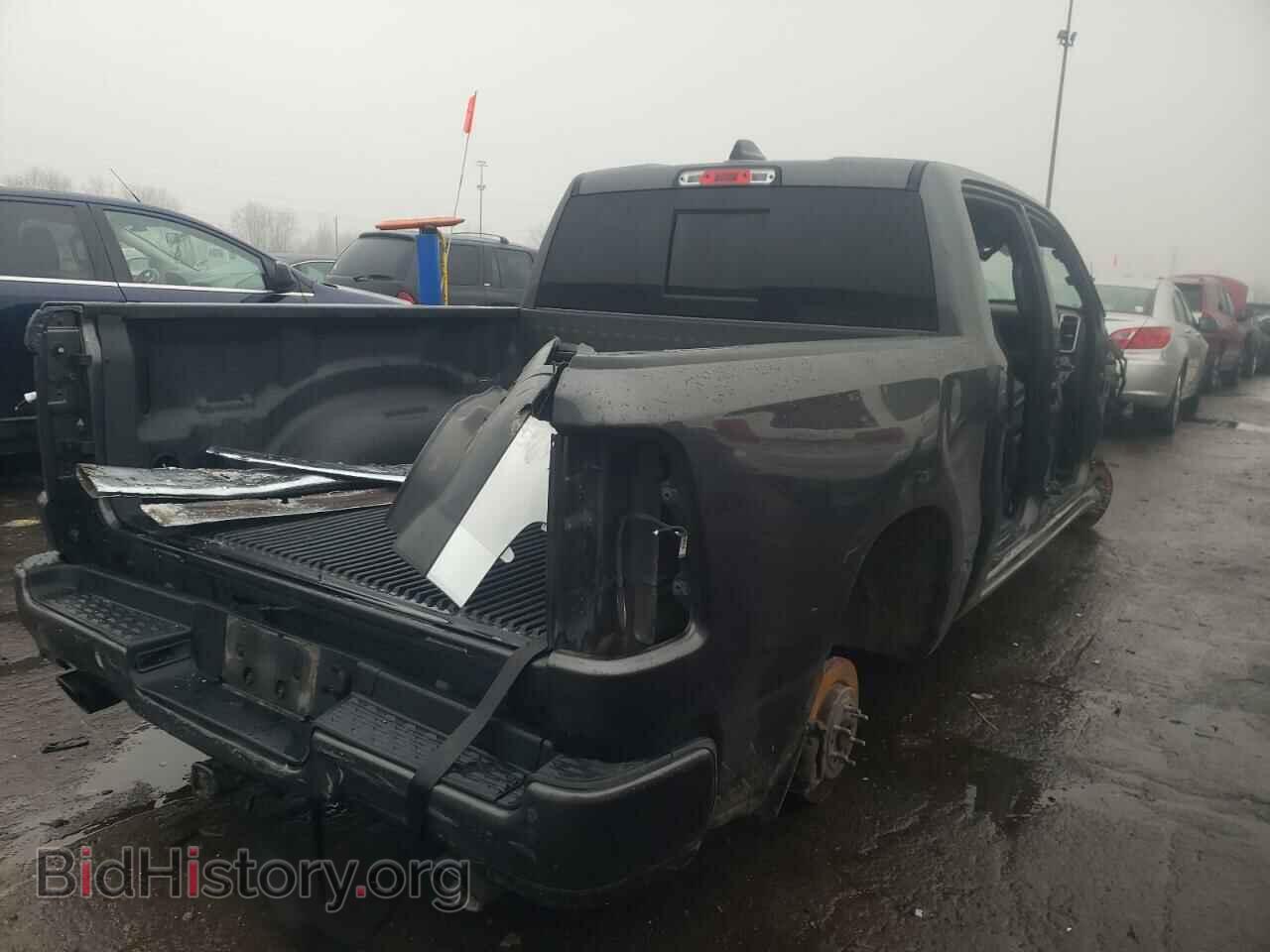 2021 RAM 1500 - VIN: 1C6SRFFT1MN555946 - Фото 4