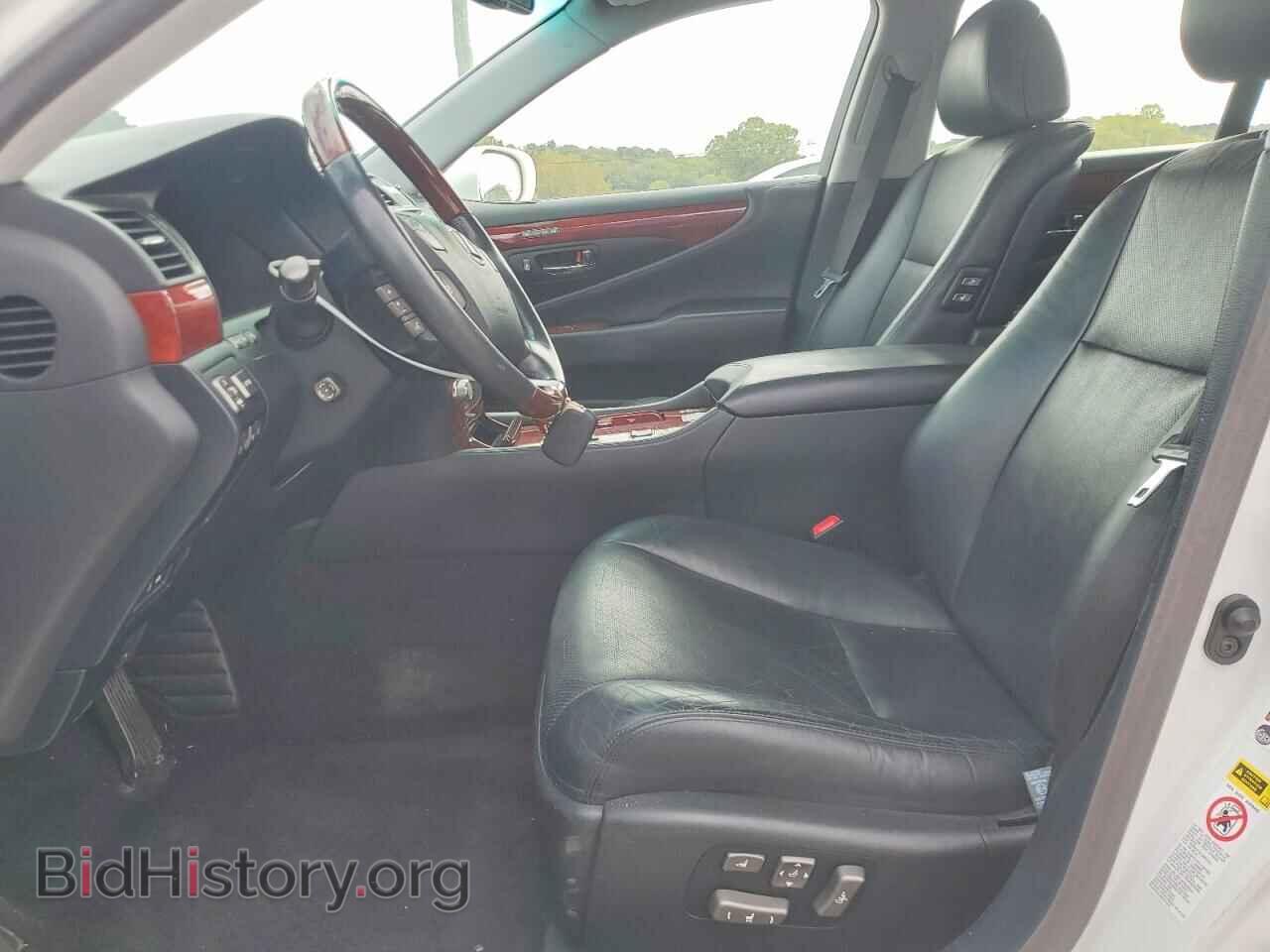 2010 LEXUS LS460 - VIN: JTHBL5EF7A5101615 - Photo 7