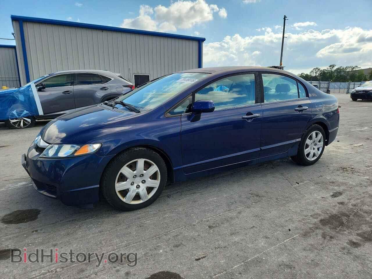 Photo 19XFA1F56AE012422 - HONDA CIVIC 2010
