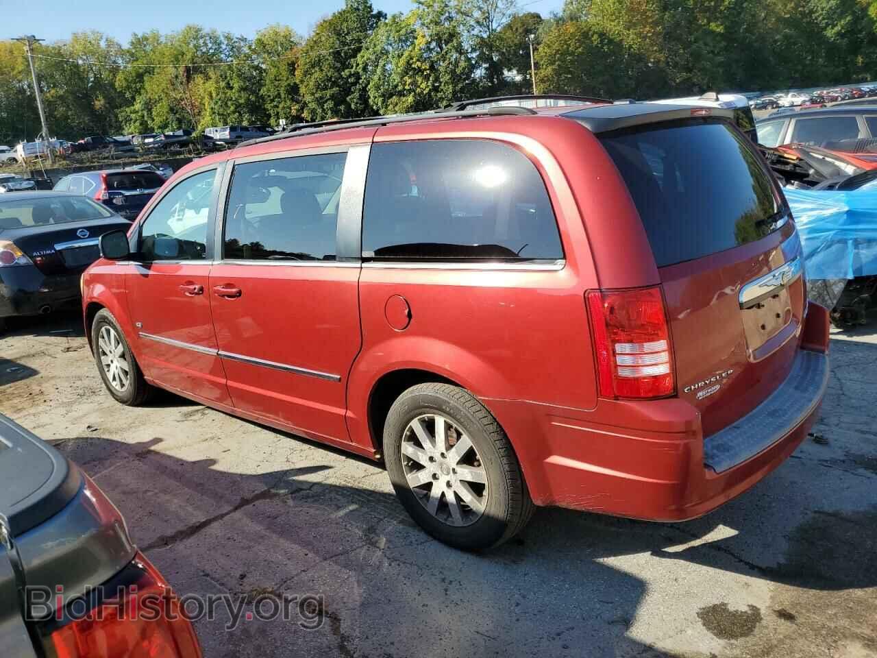 2009 CHRYSLER MINIVAN - VIN: 2A8HR54199R642396 - Фото 2