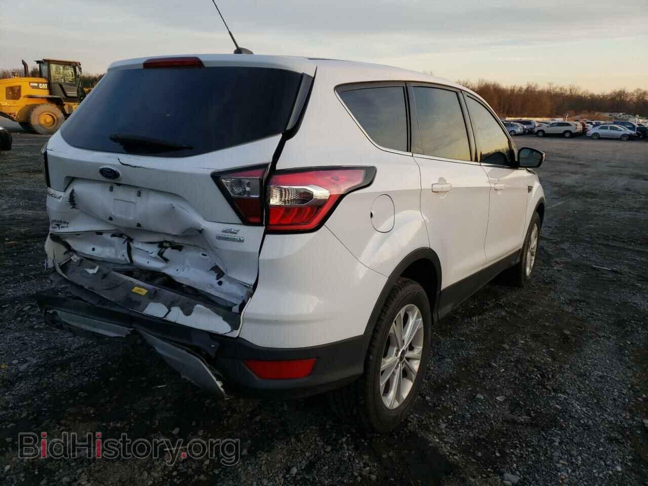 2017 FORD ESCAPE - VIN: 1FMCU0GD0HUE24109 - Фото 4