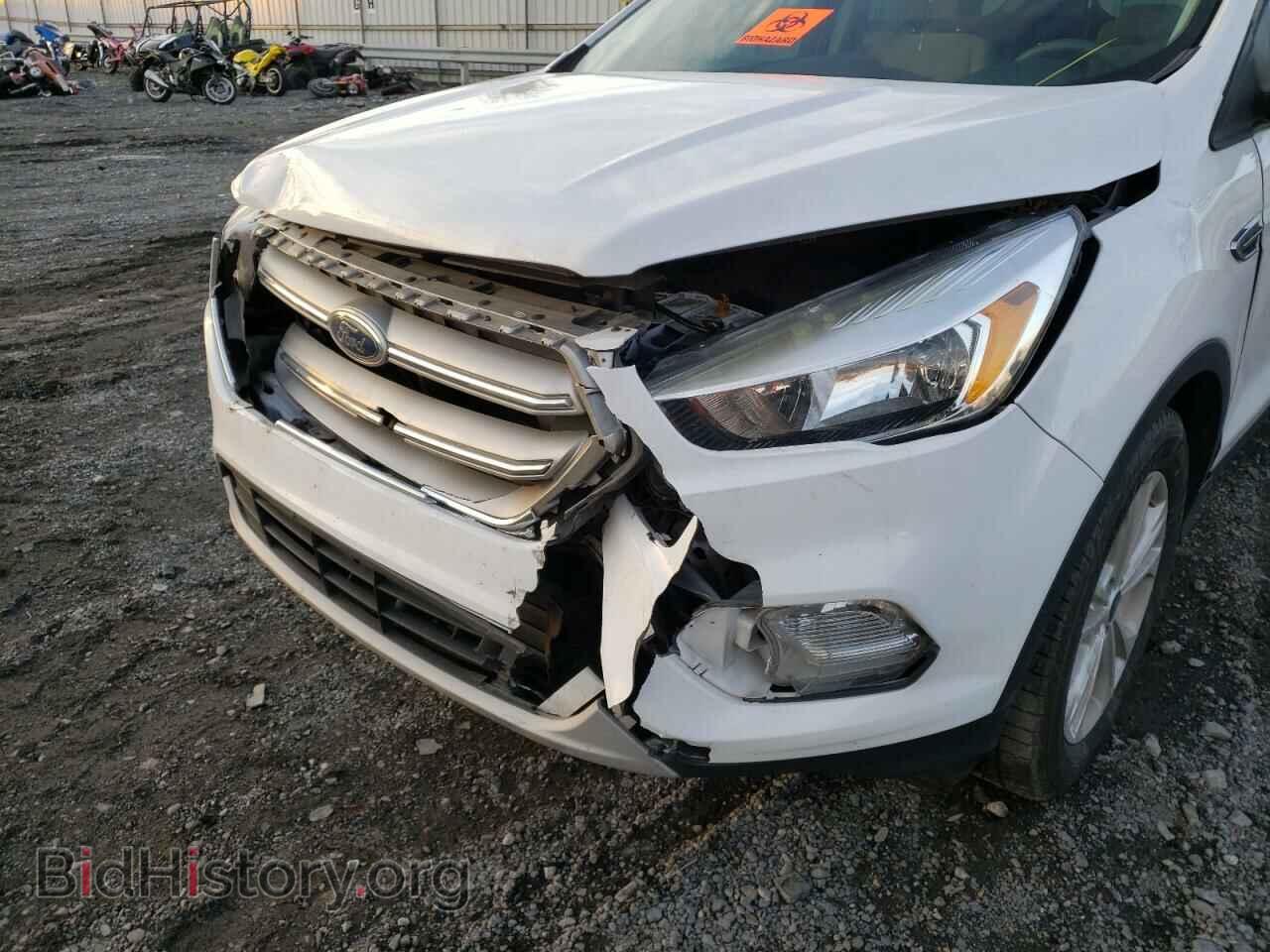 2017 FORD ESCAPE - VIN: 1FMCU0GD0HUE24109 - Фото 9