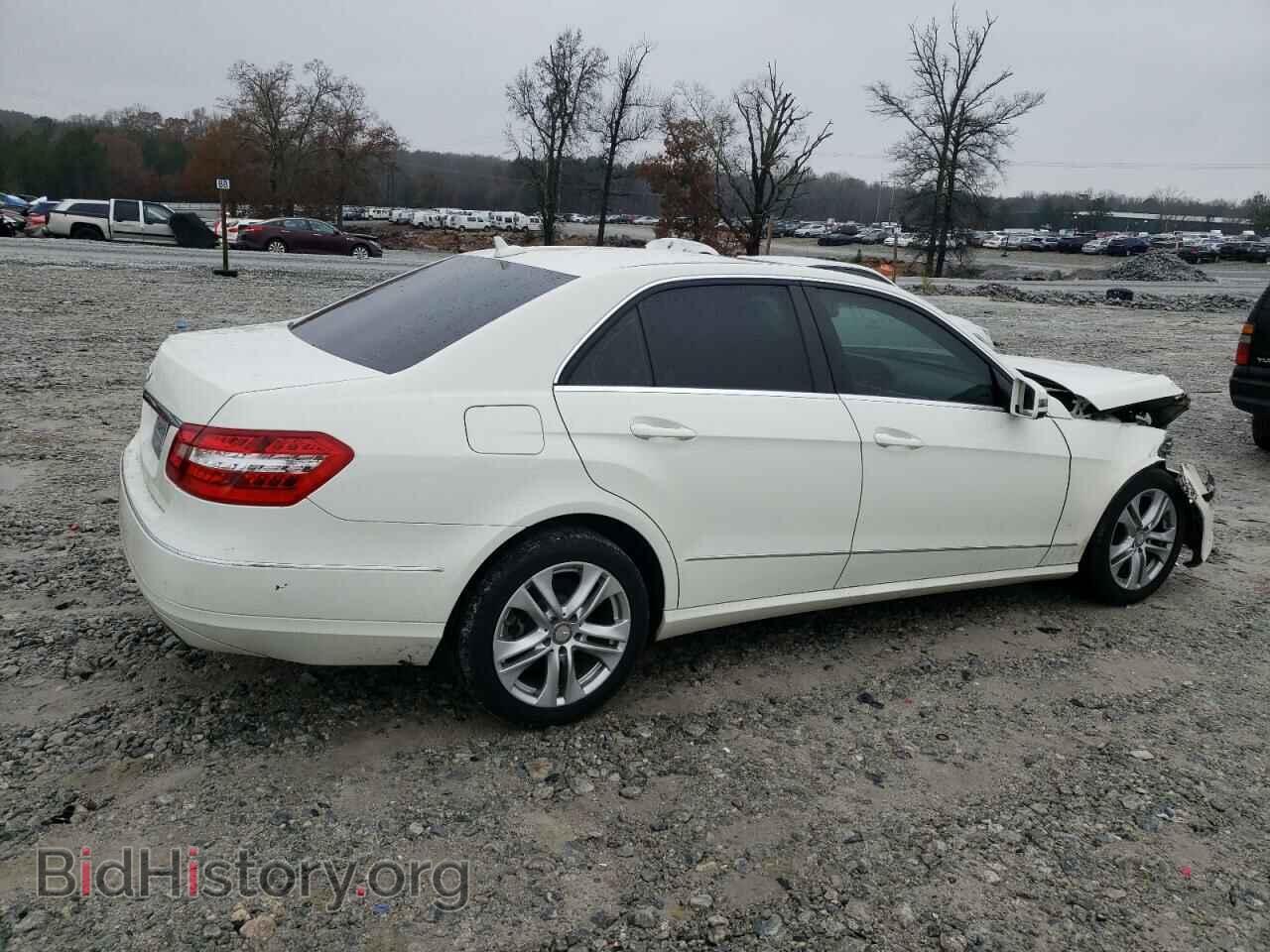 2011 MERCEDES-BENZ E-CLASS - VIN: WDDHF5GB2BA468207 - Фото 3