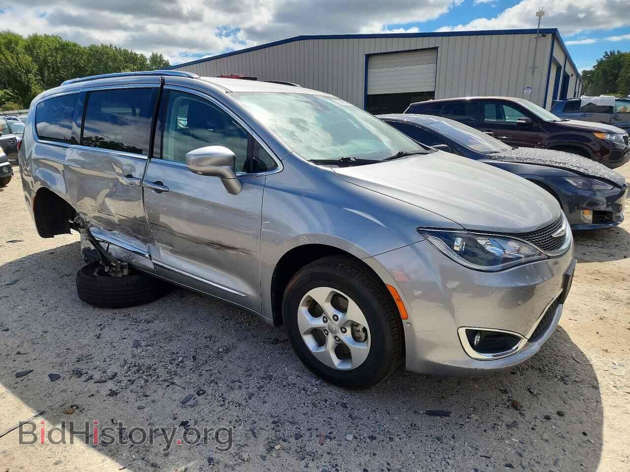 2017 CHRYSLER PACIFICA - VIN: 2C4RC1EG1HR803752 - Photo 4