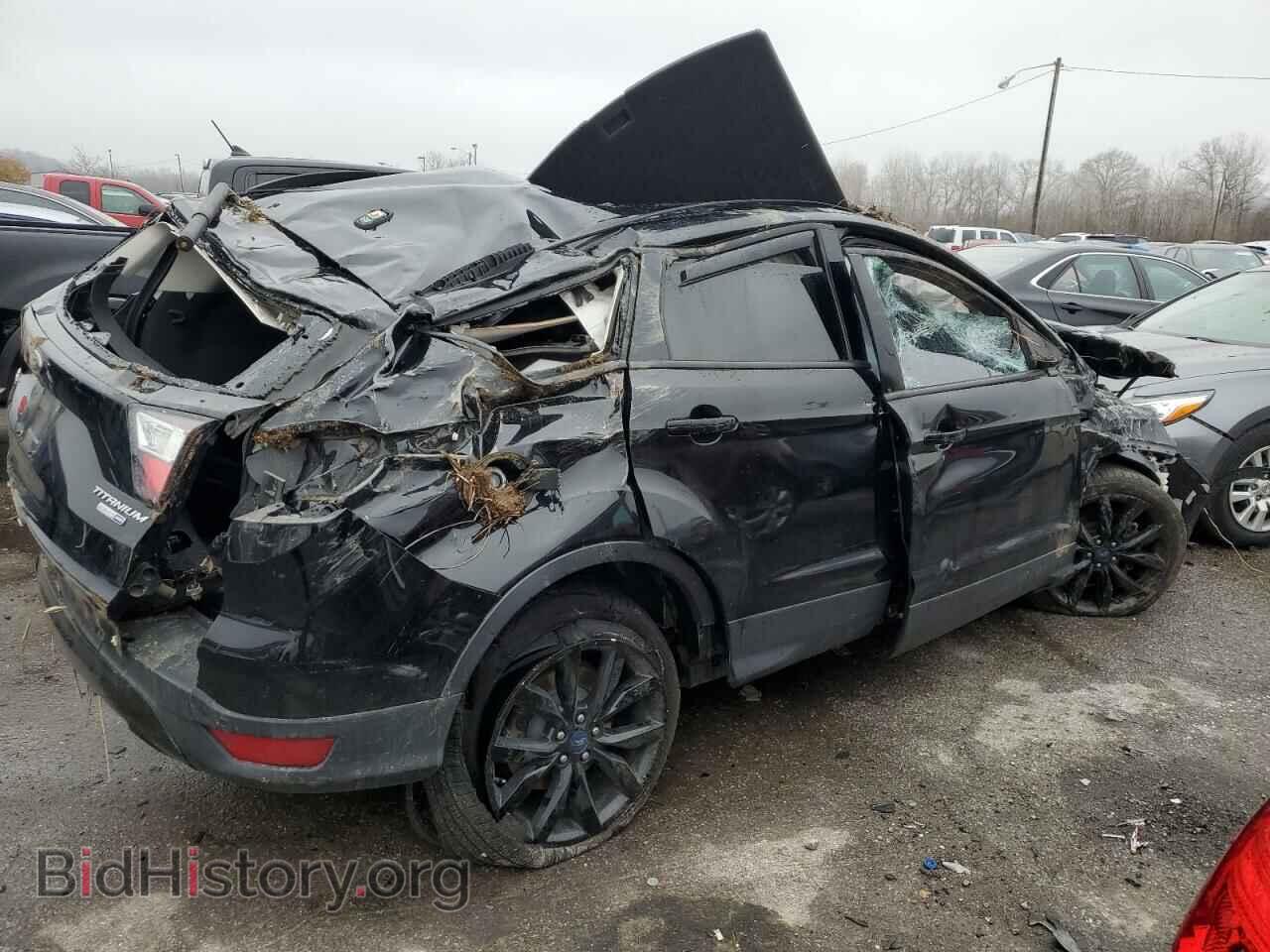 2017 FORD ESCAPE - VIN: 1FMCU9J98HUC75831 - Фото 3