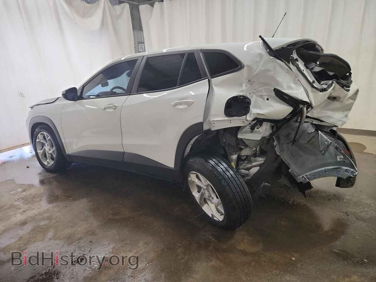 2024 CHEVROLET TRAX - VIN: KL77LFE21RC070666 - Фото 2