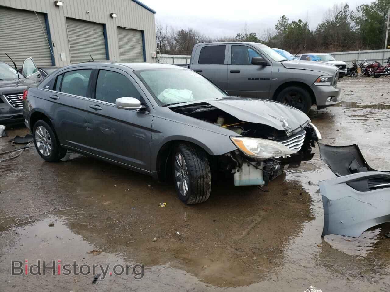 2013 CHRYSLER 200 - VIN: 1C3CCBBB8DN600020 - Фото 4