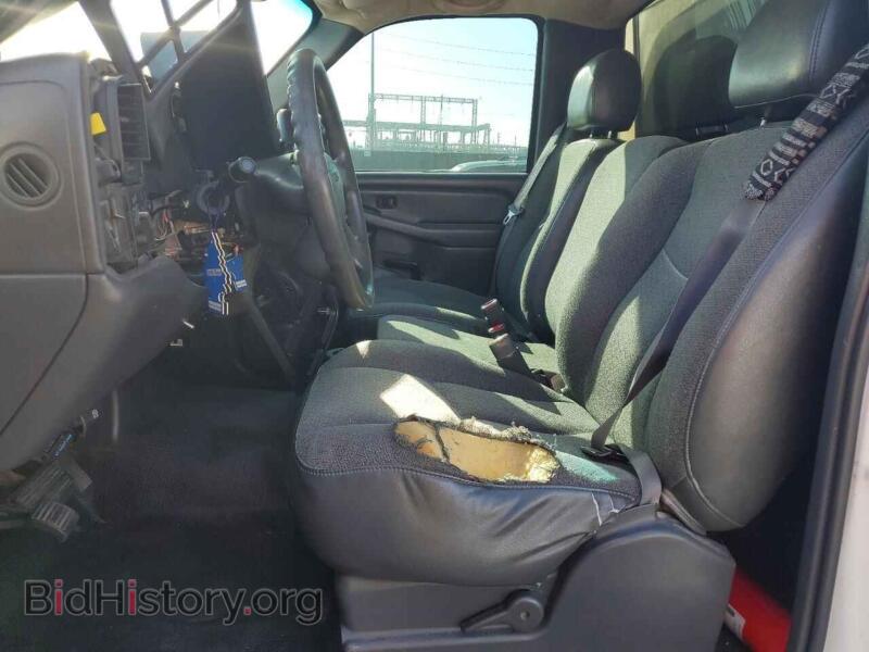 2006 GMC SIERRA (VIN 1GTEC14V06E152736) — photo 7 of 14