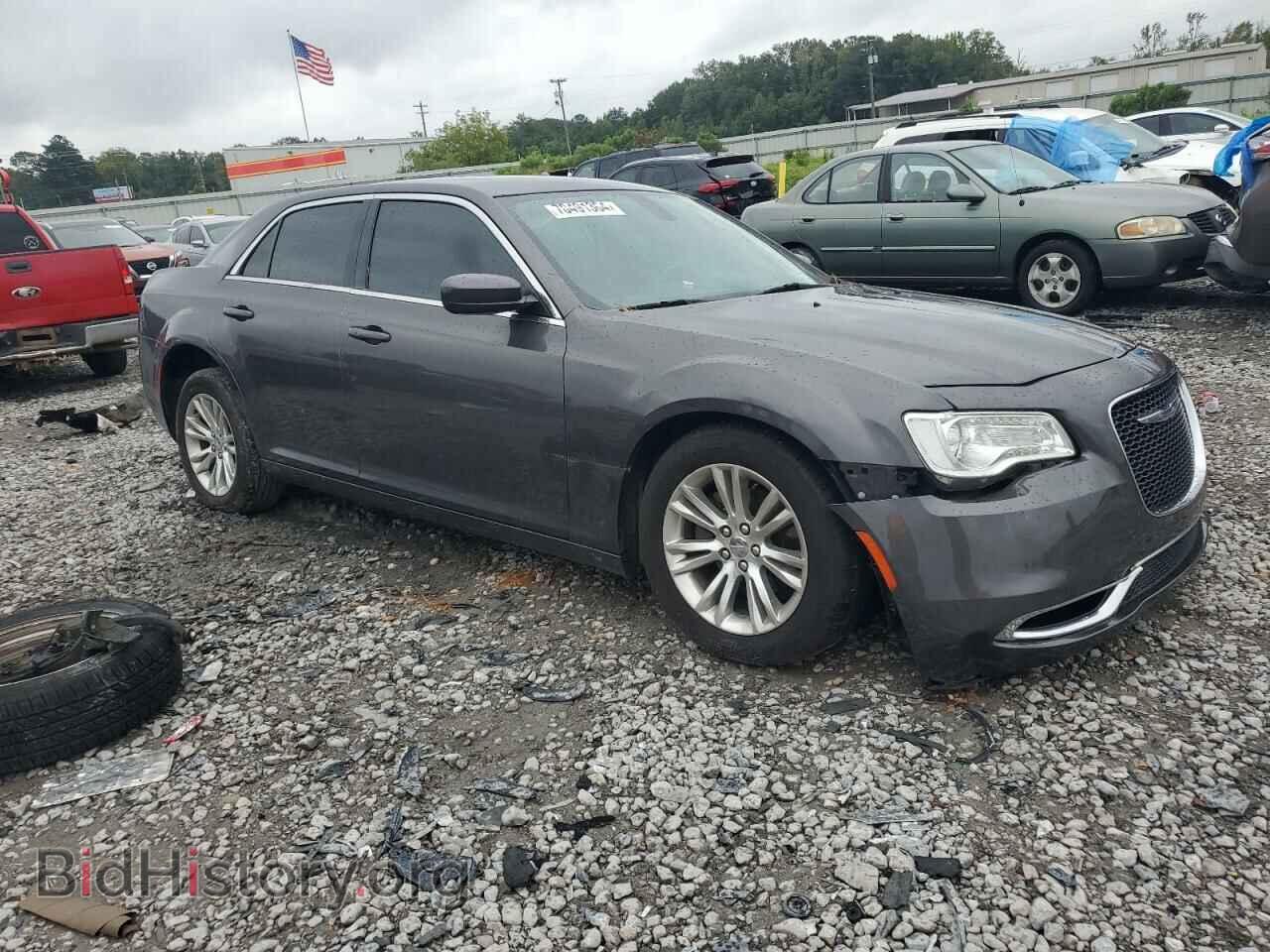 2017 CHRYSLER 300 - VIN: 2C3CCAAG0HH521687 - Фото 4