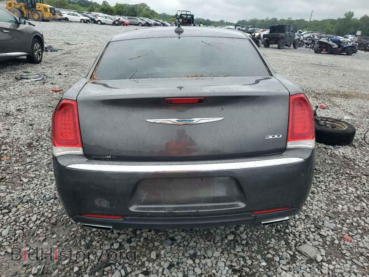 2017 CHRYSLER 300 - VIN: 2C3CCAAG0HH521687 - Фото 6