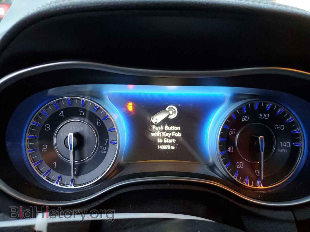 2017 CHRYSLER 300 - VIN: 2C3CCAAG0HH521687 - Фото 9