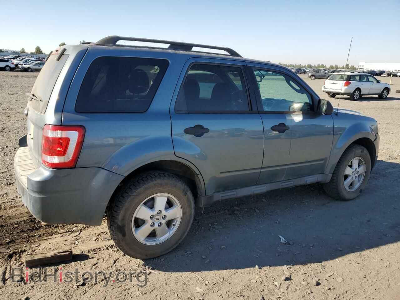 2011 FORD ESCAPE - VIN: 1FMCU0D70BKB59676 - Фото 3