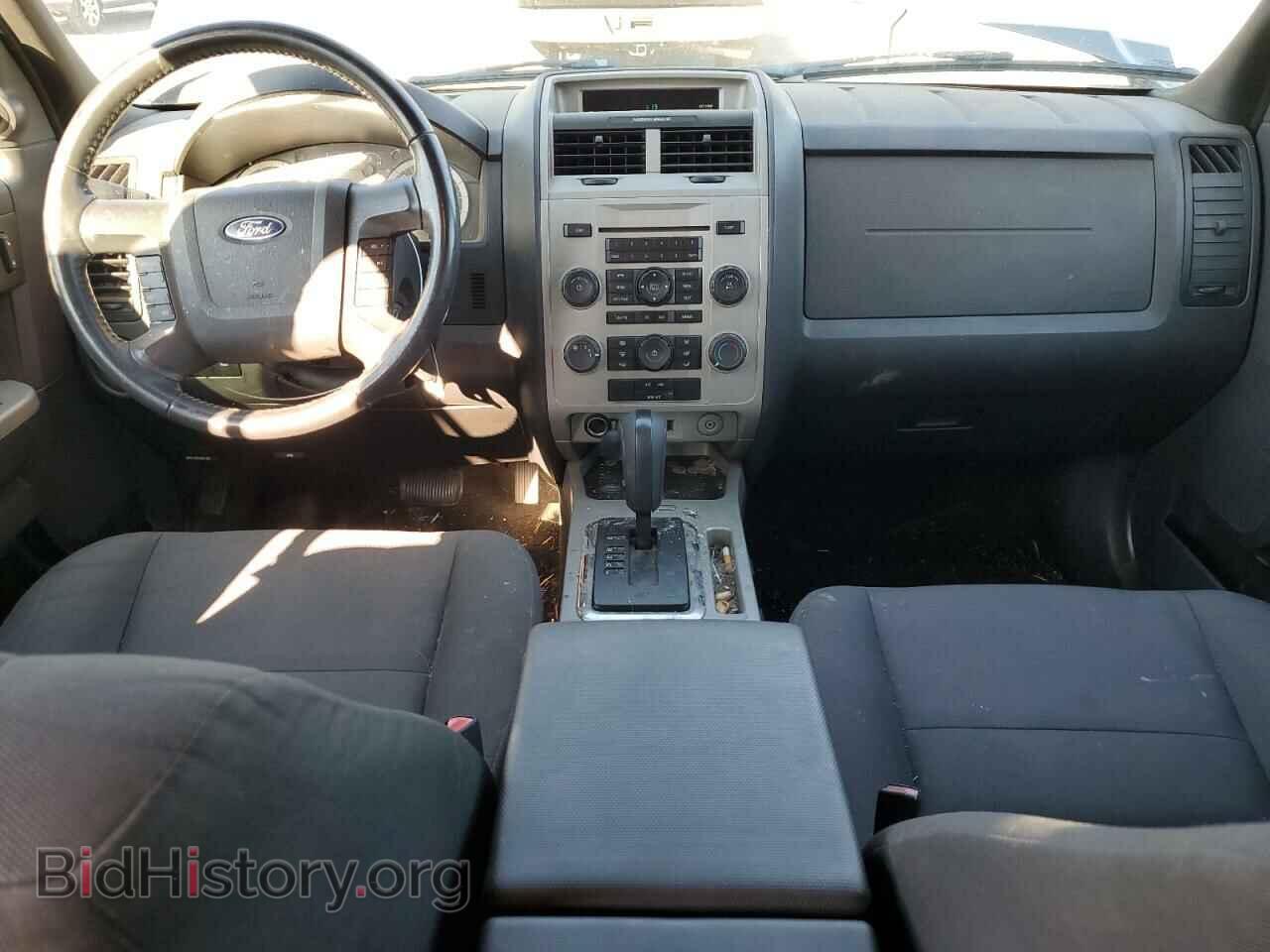 2011 FORD ESCAPE - VIN: 1FMCU0D70BKB59676 - Фото 8