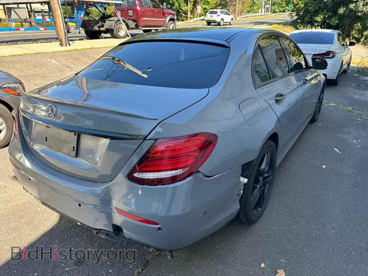 2018 MERCEDES-BENZ E-CLASS - VIN: WDDZF4KB5JA346428 - Фото 3