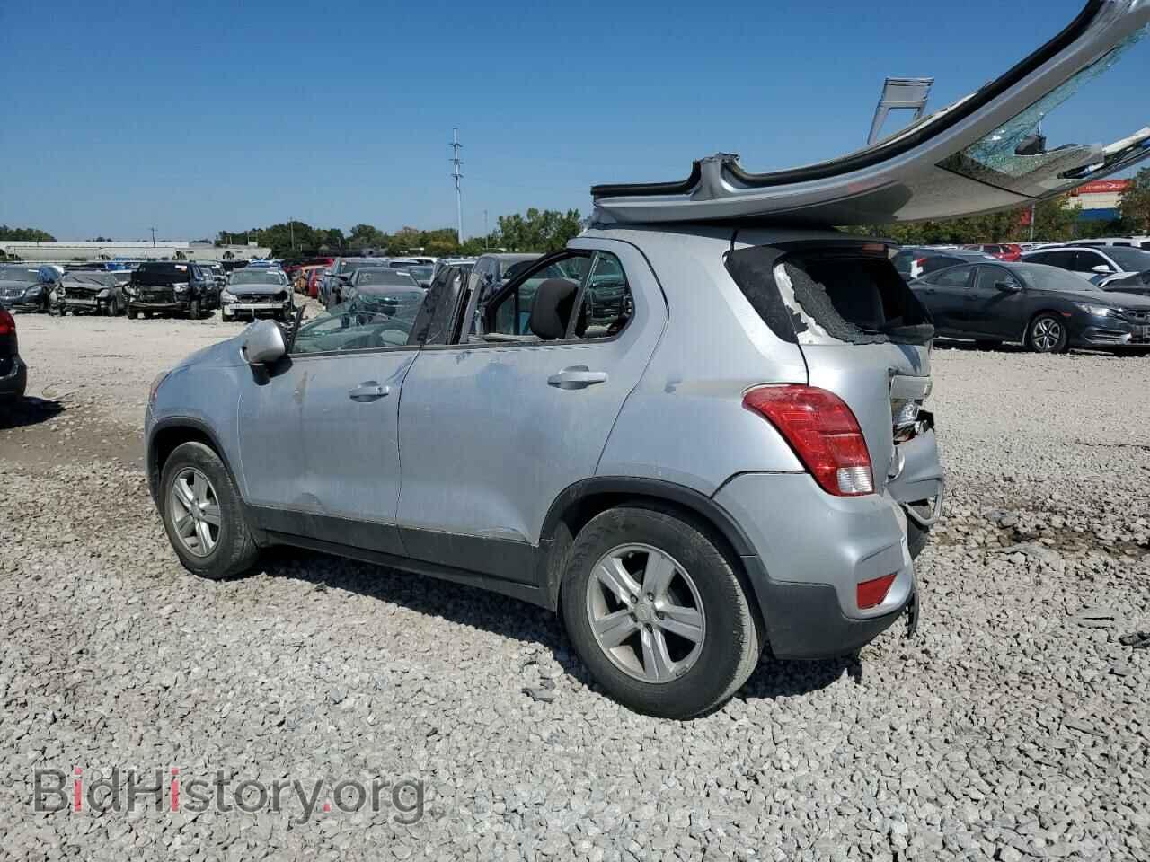 2020 CHEVROLET TRAX - VIN: 3GNCJKSB0LL323239 - Фото 2