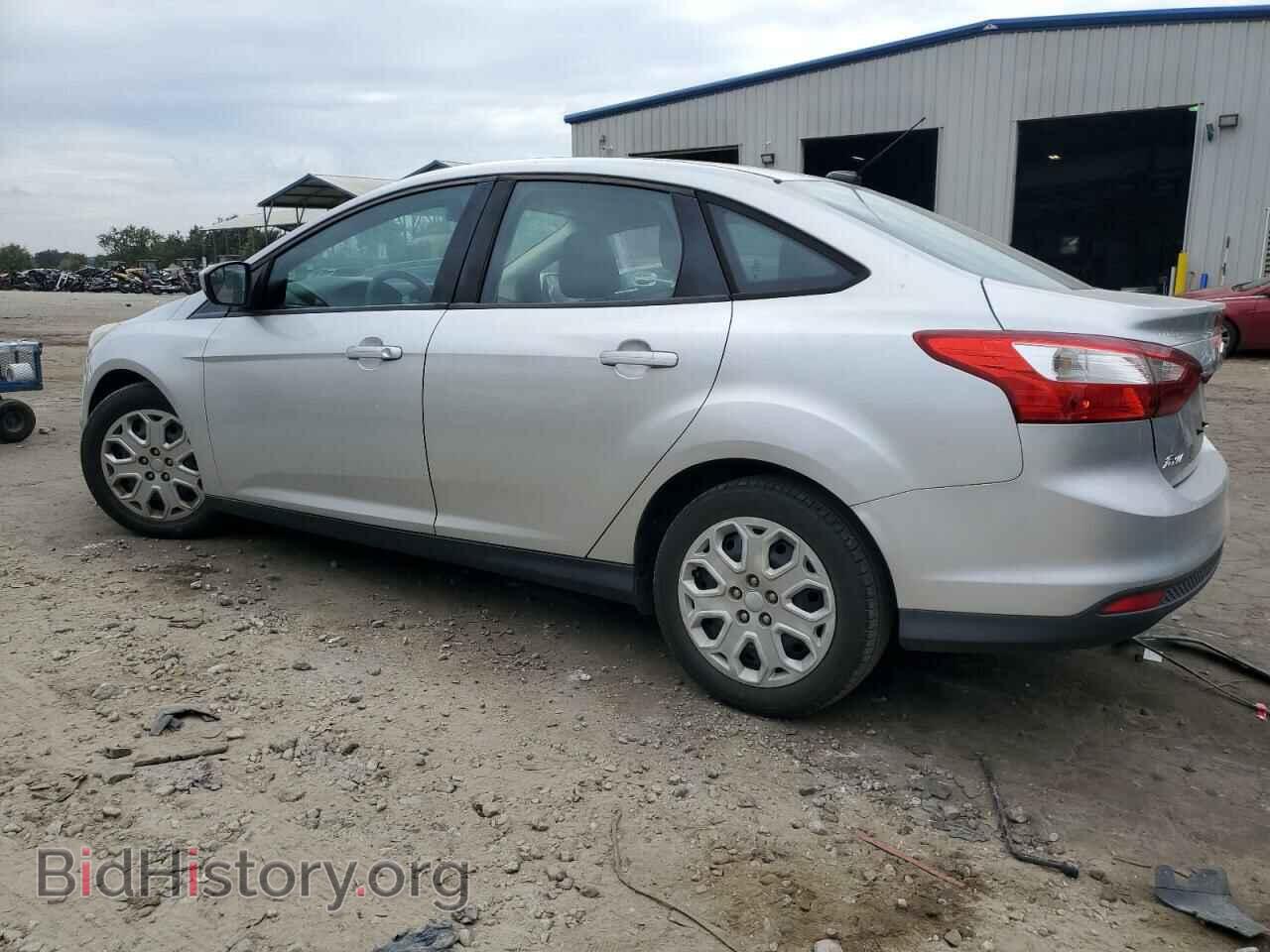 2012 FORD FOCUS - VIN: 1FAHP3F2XCL324011 - Фото 2