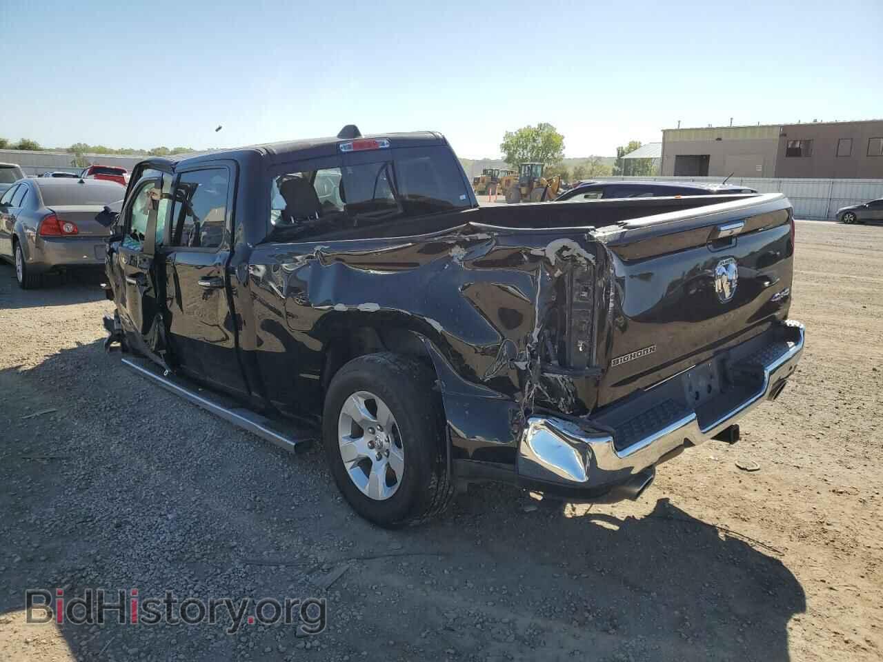 2020 RAM 1500 - VIN: 1C6SRFMT4LN349778 - Фото 2