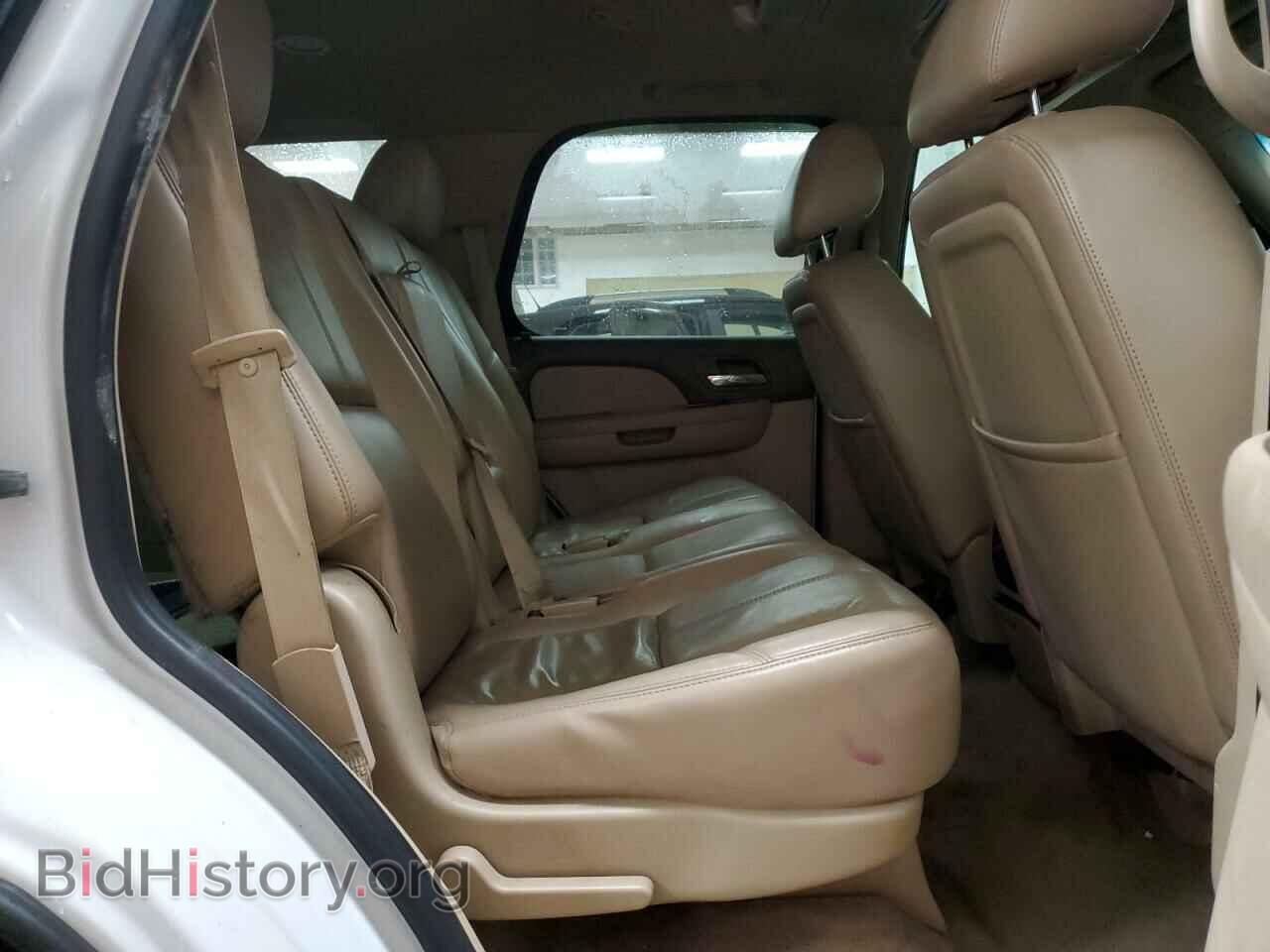 2011 GMC YUKON - VIN: 1GKS2CE00BR358215 - Фото 11