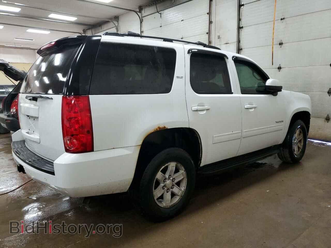 2011 GMC YUKON - VIN: 1GKS2CE00BR358215 - Фото 3