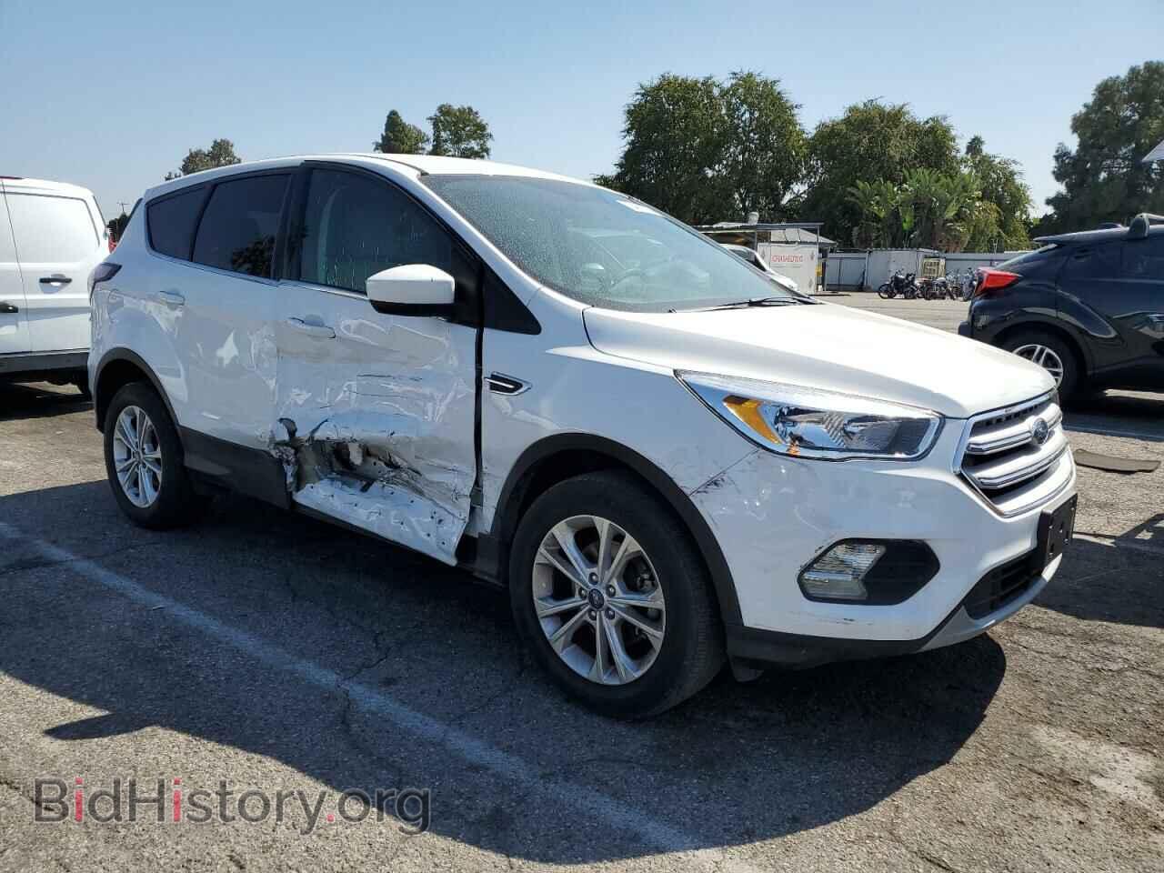 2017 FORD ESCAPE - VIN: 1FMCU0GD3HUC95928 - Фото 4