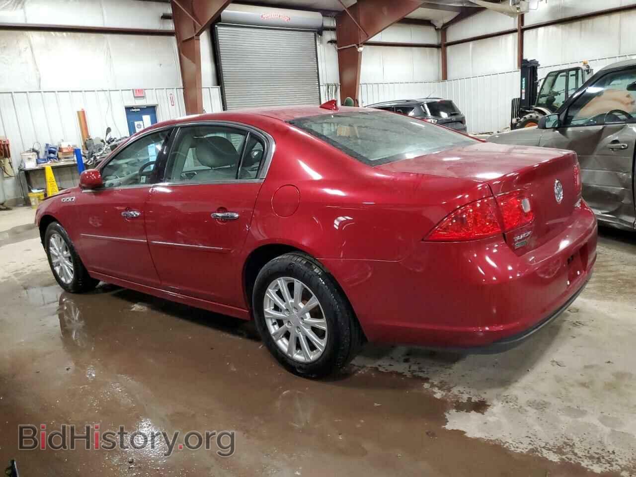 2011 BUICK LUCERNE - VIN: 1G4HC5EM3BU125360 - Photo 2